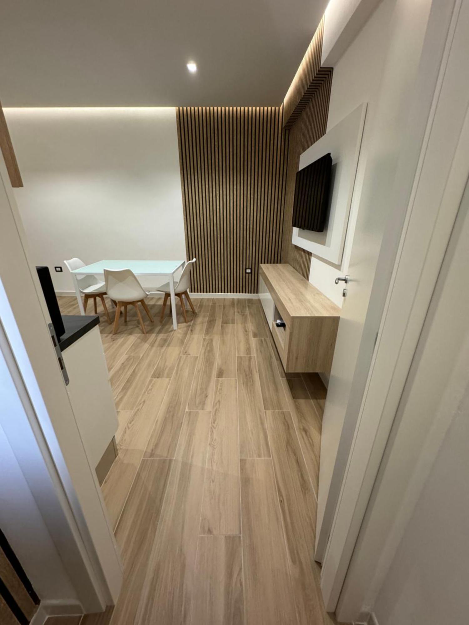 Praia Guest House 1 プラーイア・ア・マーレ エクステリア 写真